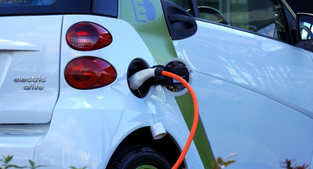 Electric vehicles: a future fraught with challenges, and clean air