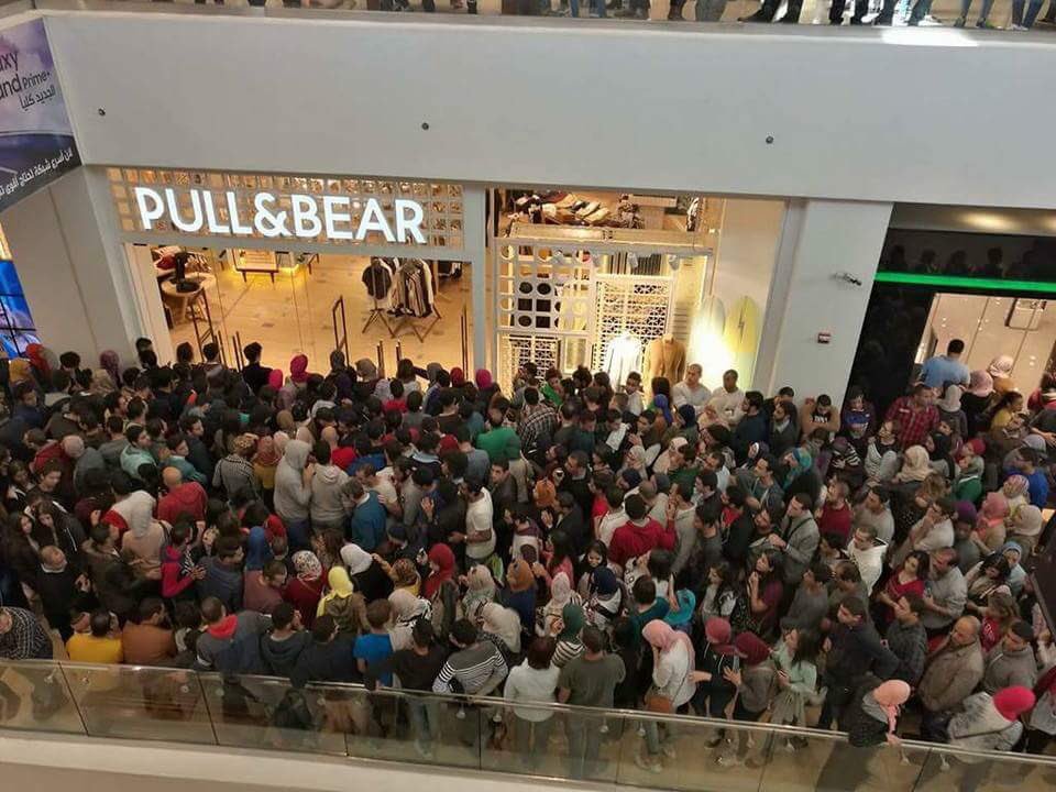 Egypt’s Black Friday: Paradise for customers and calculated loss for businesses